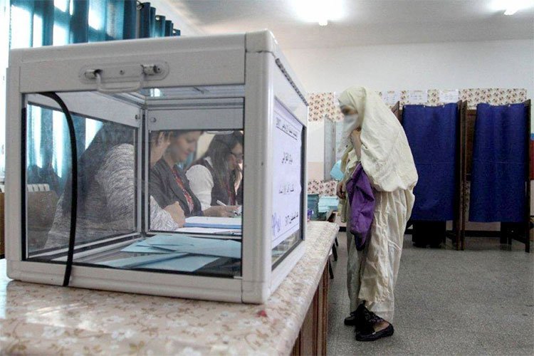 نحو إعادة تشكيل الخارطة السياسية جزئياً بعد انتخابات 28 نوفمبر