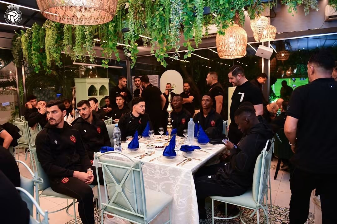 بالصور.. إدارة اتحاد العاصمة تقيم مأدبة عشاء لأطقم الفريق واللاعبين
