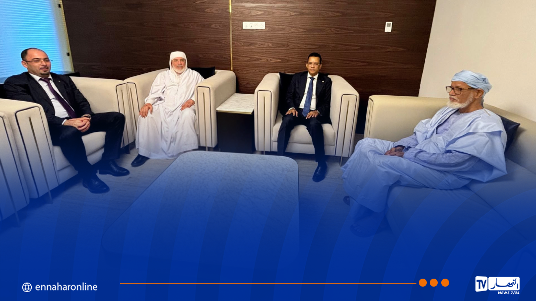 عميد جامع الجزائر يشارك بموريتانيا في المؤتمر الدولي للسيرة النبوية