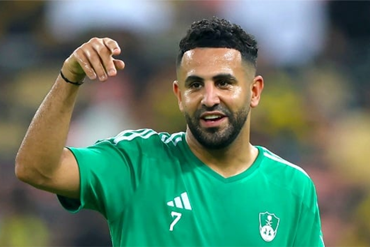 الشمال القطري يقترب من التعاقد مع محرز في صفقة انتقال حر