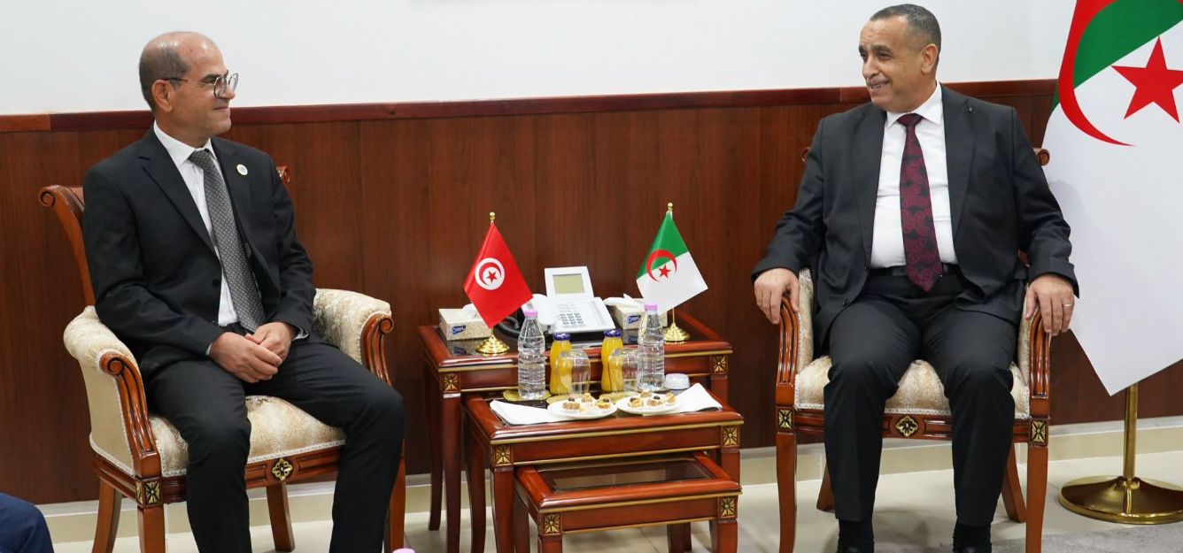 الجزائر تؤكد تمسّكها بدعم الاستقرار الطاقوي لتونس