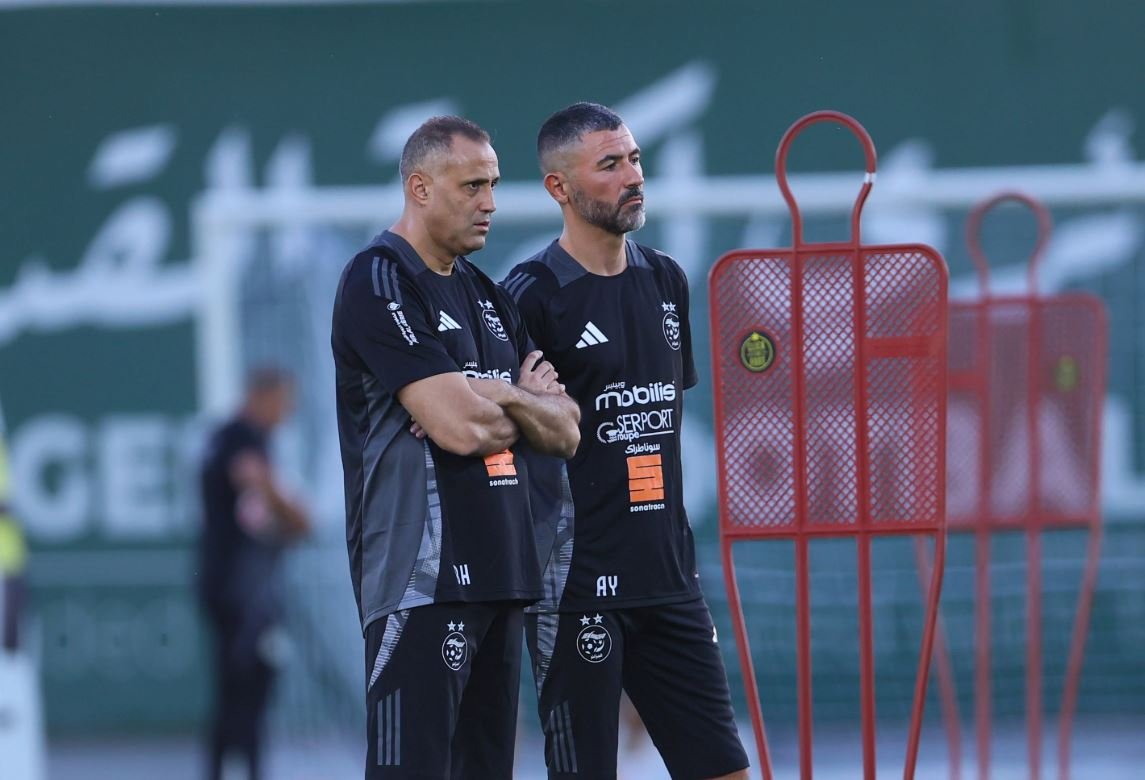 إبراهيم حمداني يبدأ مهمته مع المنتخب الوطني