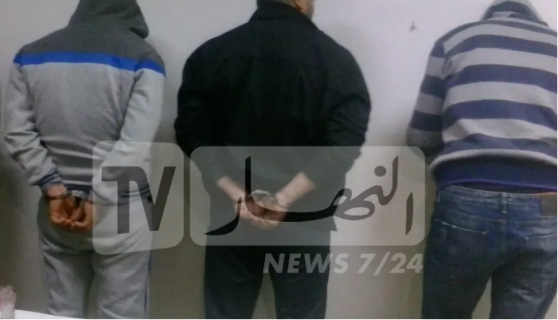  “صفعة” وراء اعتداء 3 أشخاص على جارهم بعصا خشبية وأداة حادة بالعاصمة