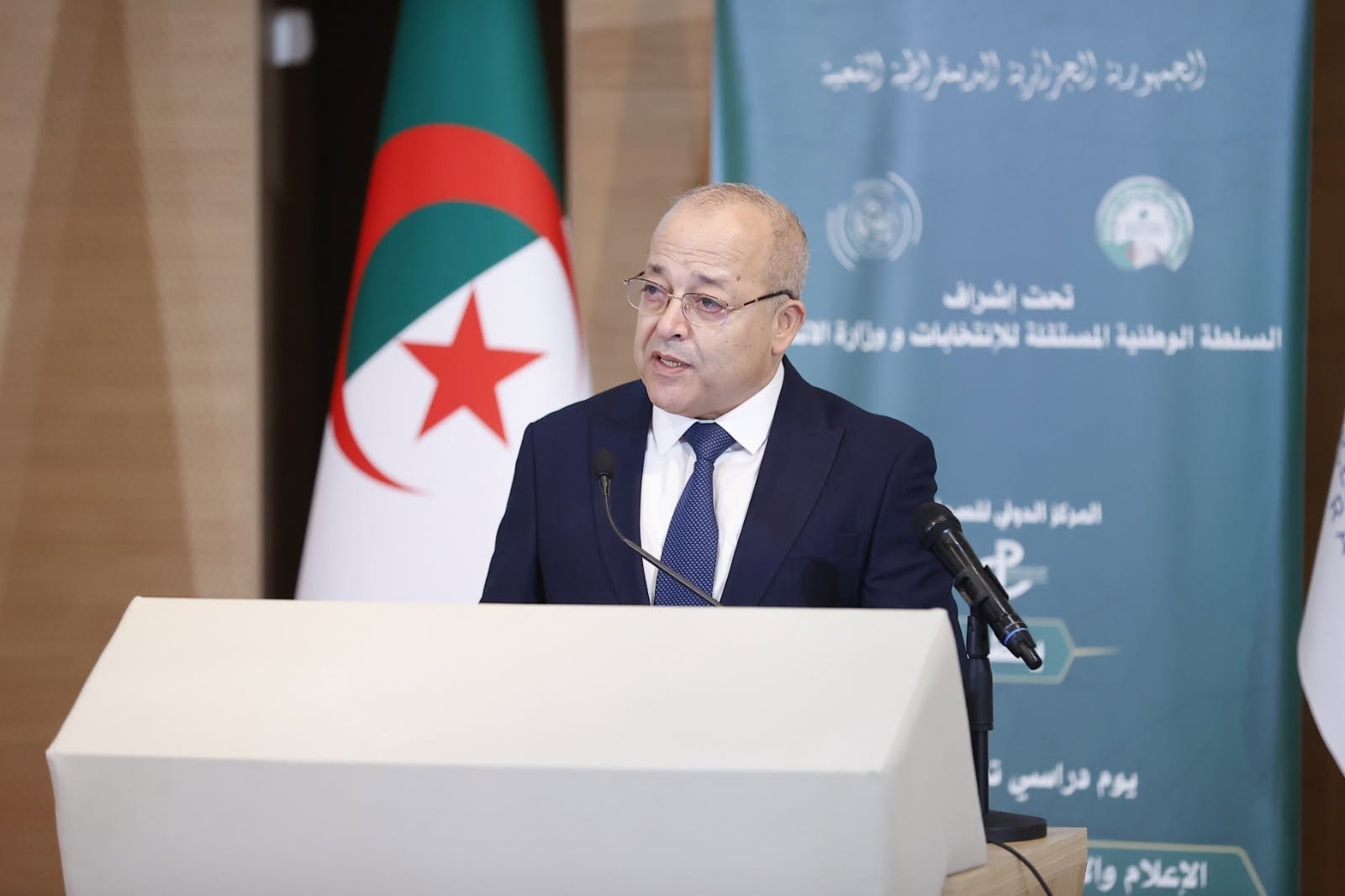  بوسليماني يستنفر مبكرًا الإعلام الجزائري لمرافقة محليات 28 نوفمبر