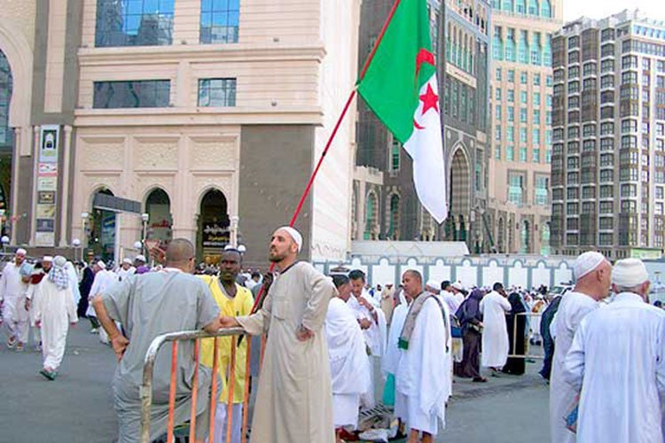 حماية البيانات الطبّية للحجاج الجزائريين ومتابعات قضائية للمخالفين!
