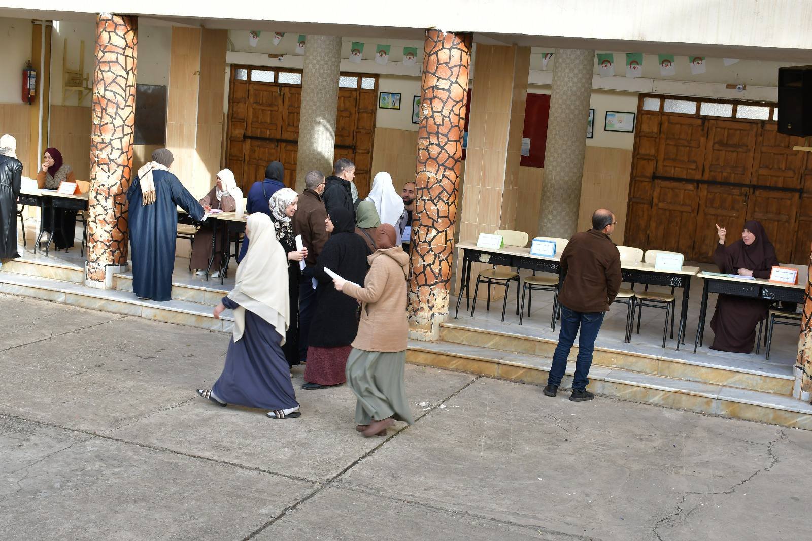 كل شيء عن ترقية مستخدمي التربية على أساس الشهادة