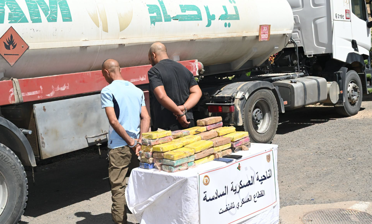توقيف تاجري مخدرات وحجز 58 كلغ من الكوكايين في تمنراست