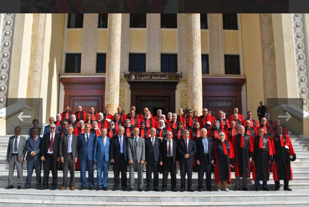 تنصيب 46 قاضيا جديدا بالمحكمة العليا في وظائف مستشار ومحامٍ عام